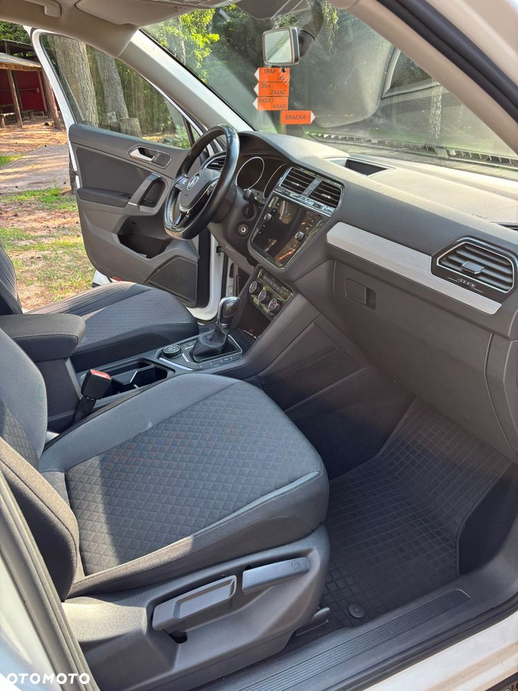 Volkswagen Tiguan - 21