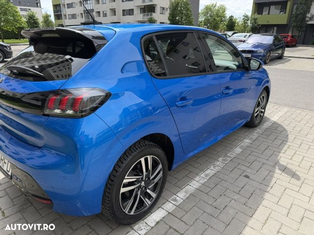 Peugeot 208 - 9