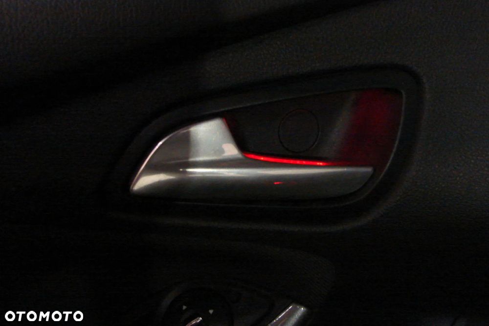 Ford Focus Turnier 1.6 TDCi DPF Start-Stopp-System Titanium - 36