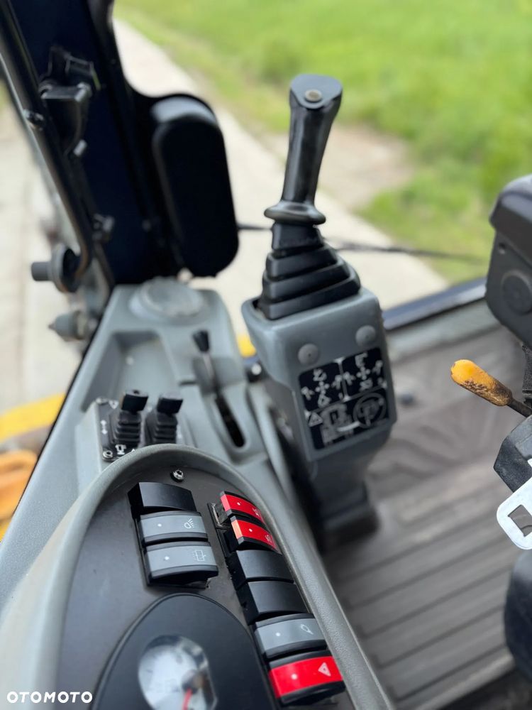 Volvo BL71* KOPARKO ŁADOWARKA VOLVO BL71** JOYSTICK**  FINANSOWANIE* ZAMIANA* SKUP* KOPARKO ŁADOWARKA JCB 3CX /// JCB 4CX/// CASE 580SR/// CASE 695 /// CAT 428E// - 8