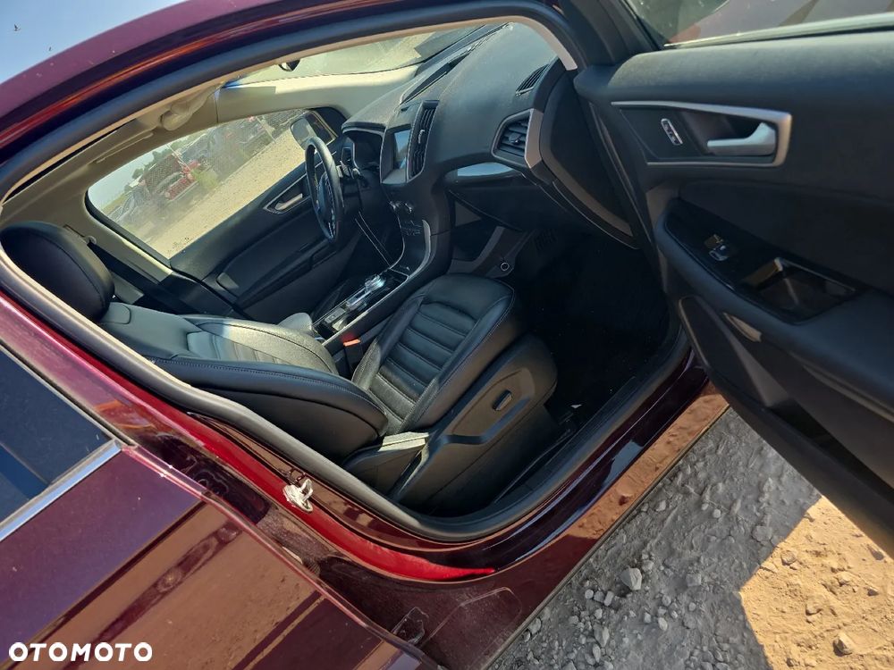 Ford Edge - 13