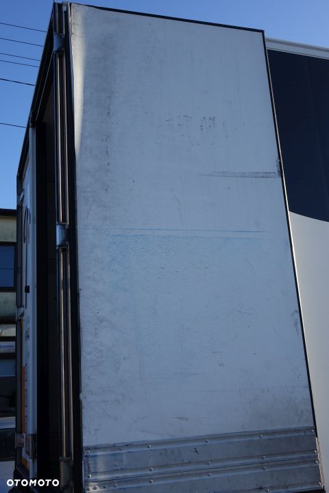 Chereau CHŁODNIA / CARRIER VECTOR / OSIE BPW / OŚ PODNOSZONA / KOSZ I KOŁO ZAPASOWE  / - 29