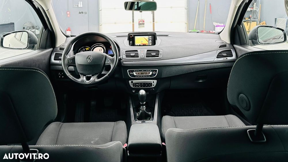 Renault Megane dCi 110 FAP LIMITED - 6