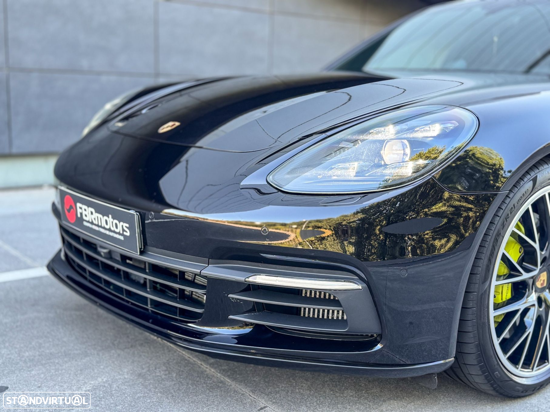 Porsche Panamera Sport Turismo 4 E-Hybrid - 23