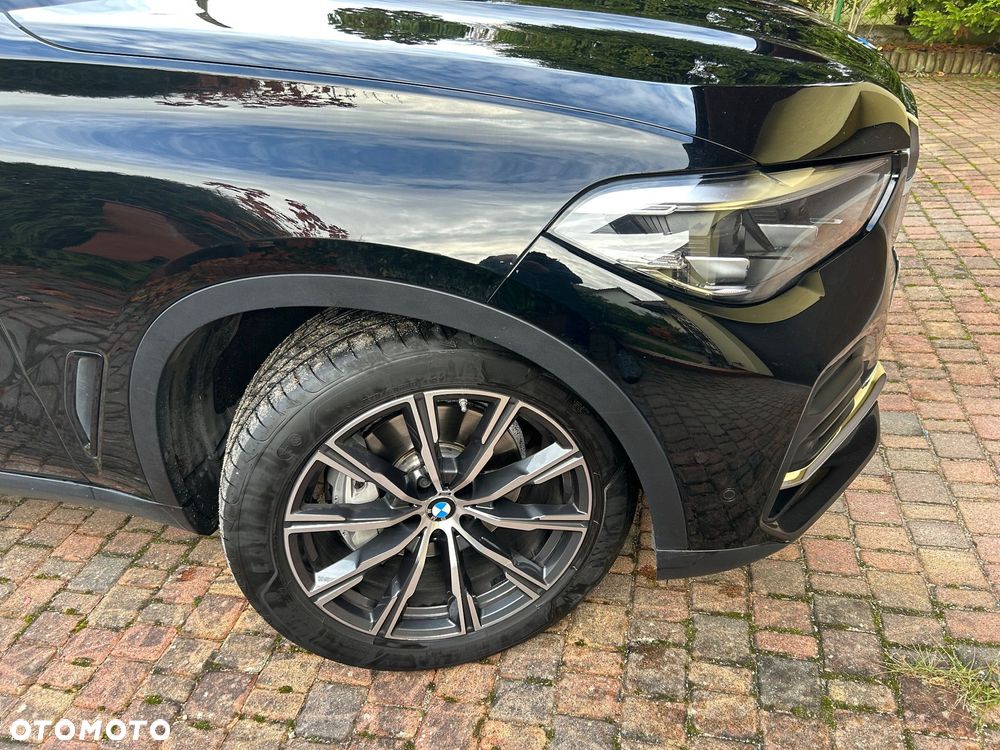 BMW X5 xDrive40i - 15