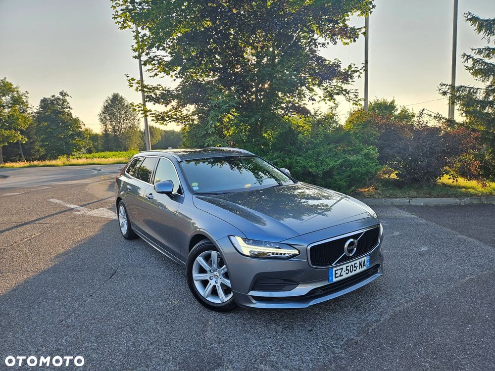 Volvo V90 D3 Geartronic Momentum Pro - 2