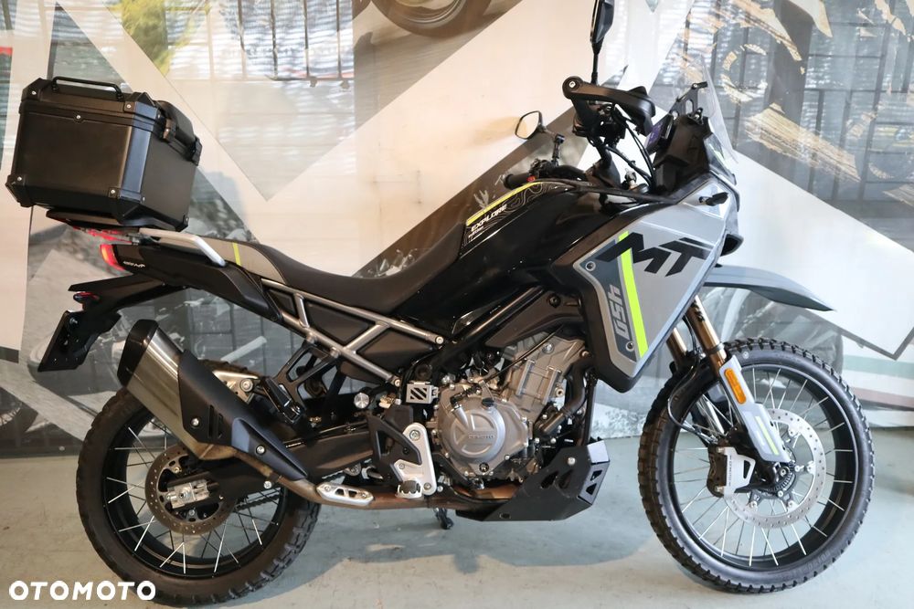 CFMoto 450MT - 19