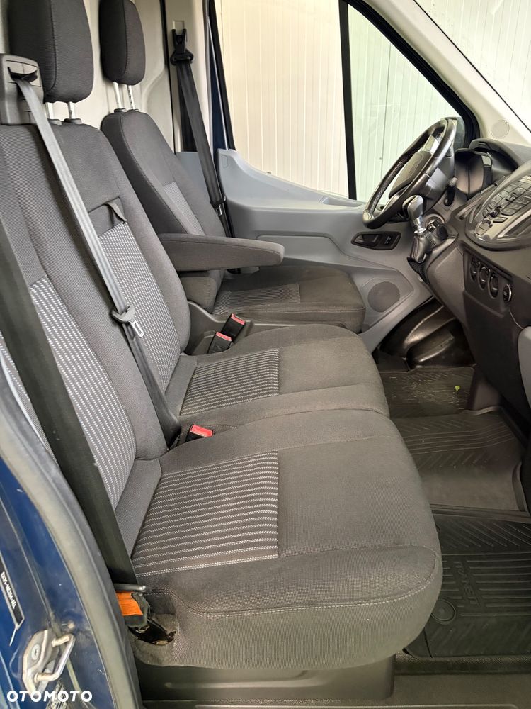 Ford Transit - 37