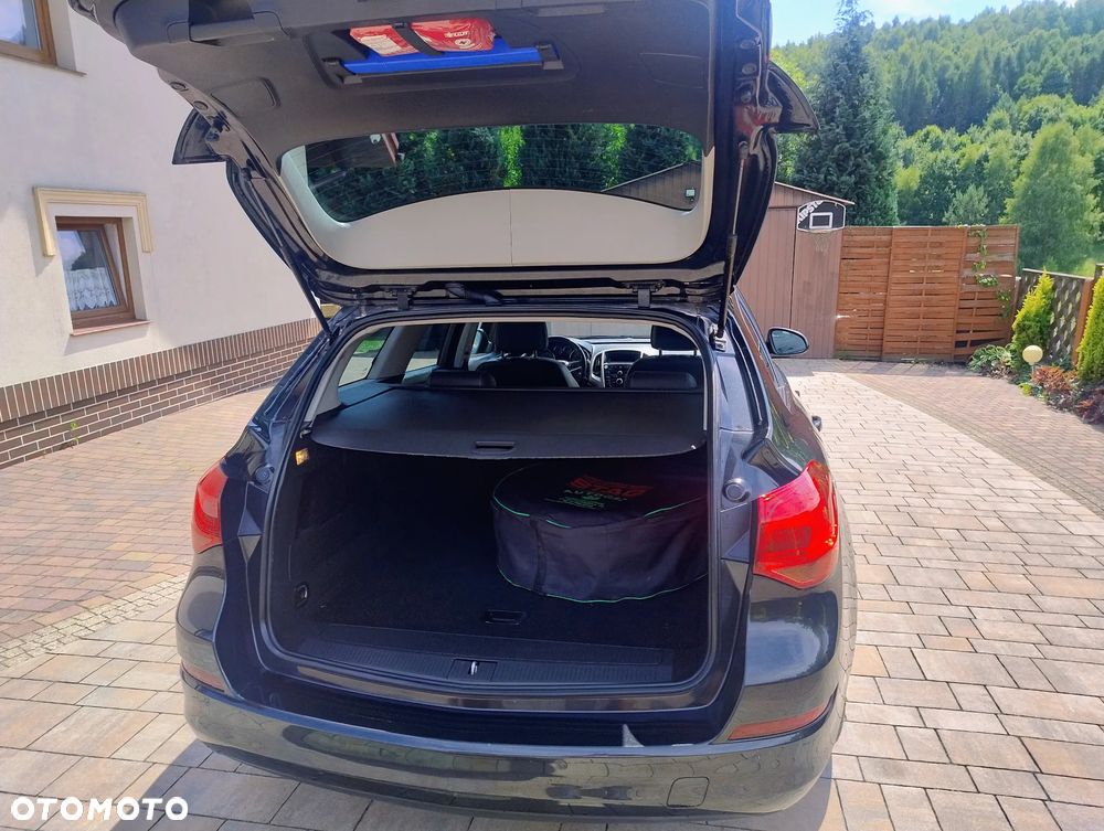 Opel Astra IV 1.4 Cosmo - 12