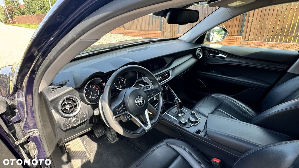 Alfa Romeo Stelvio 2.0 Turbo B-Tech Edition Q4 - 8