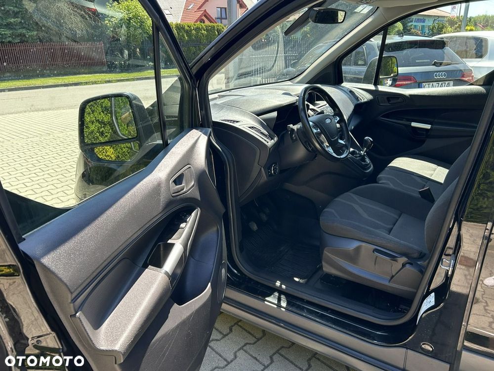 Ford Transit Connect - 18