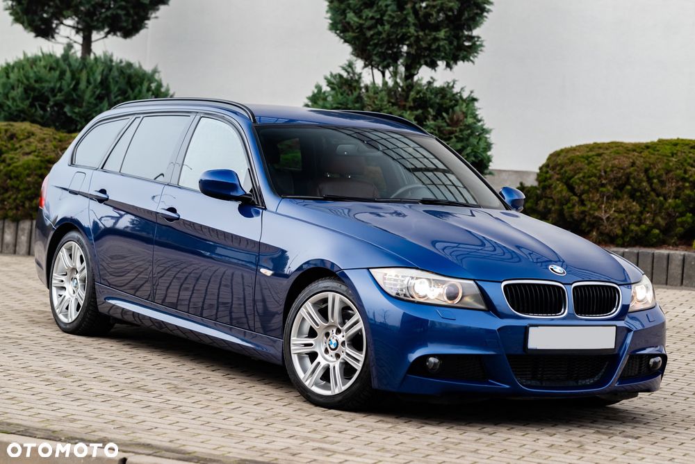 BMW Seria 3 320d DPF Edition Sport - 2