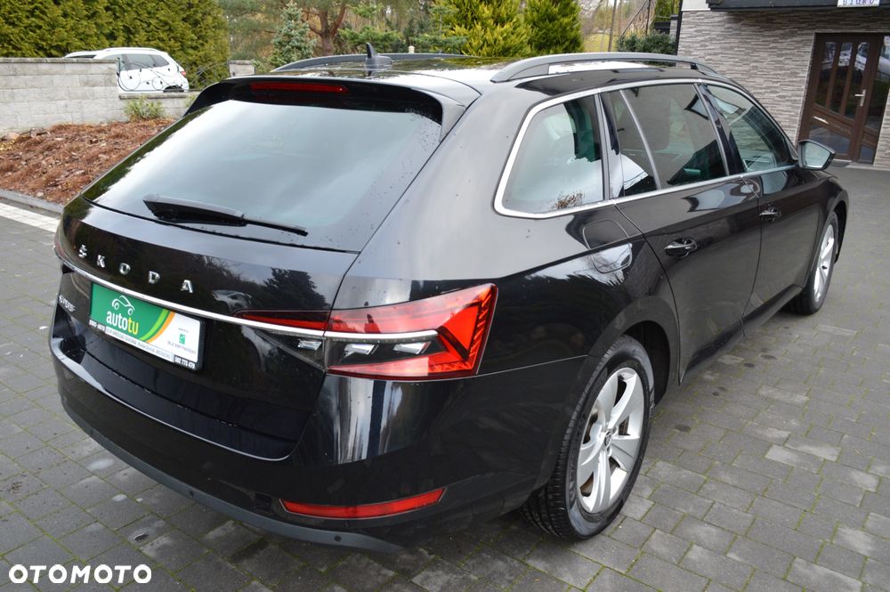 Skoda Superb 2.0 TDI SCR Sportline DSG - 7