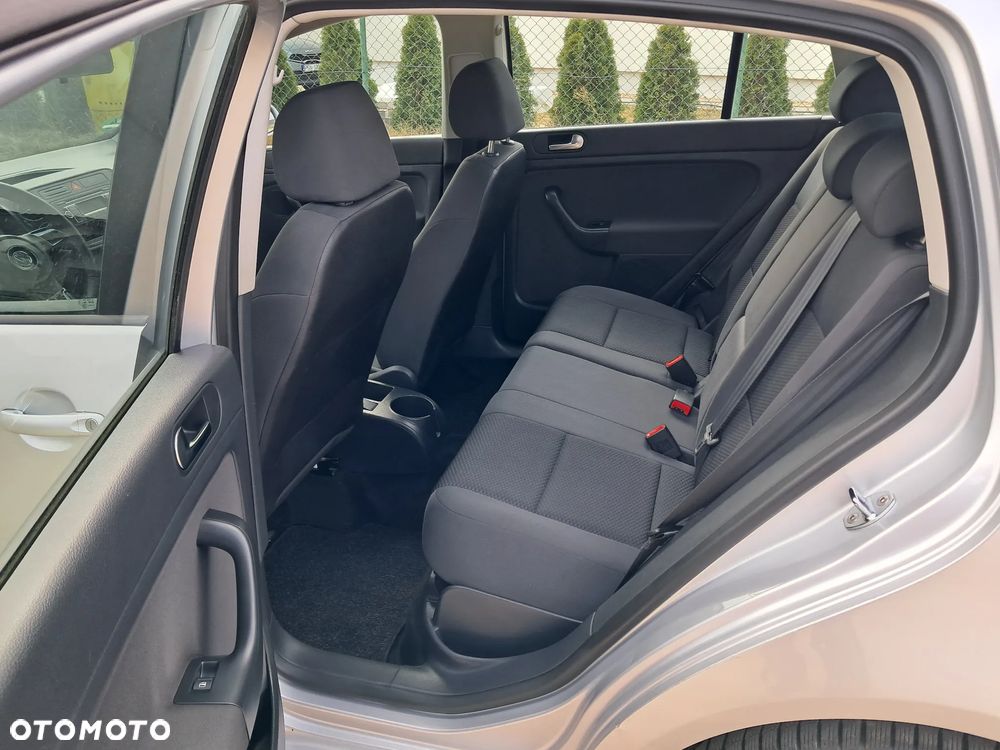 Volkswagen Golf Plus 1.6 Edition - 20