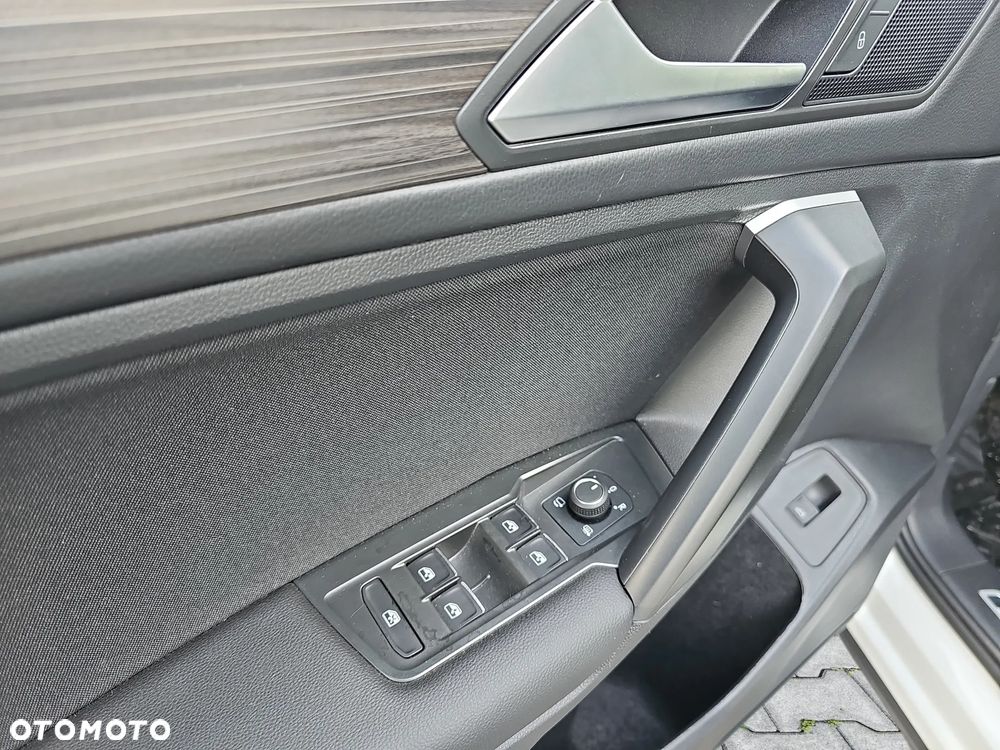 Volkswagen Tiguan Allspace 1.5 TSI EVO Elegance DSG - 15