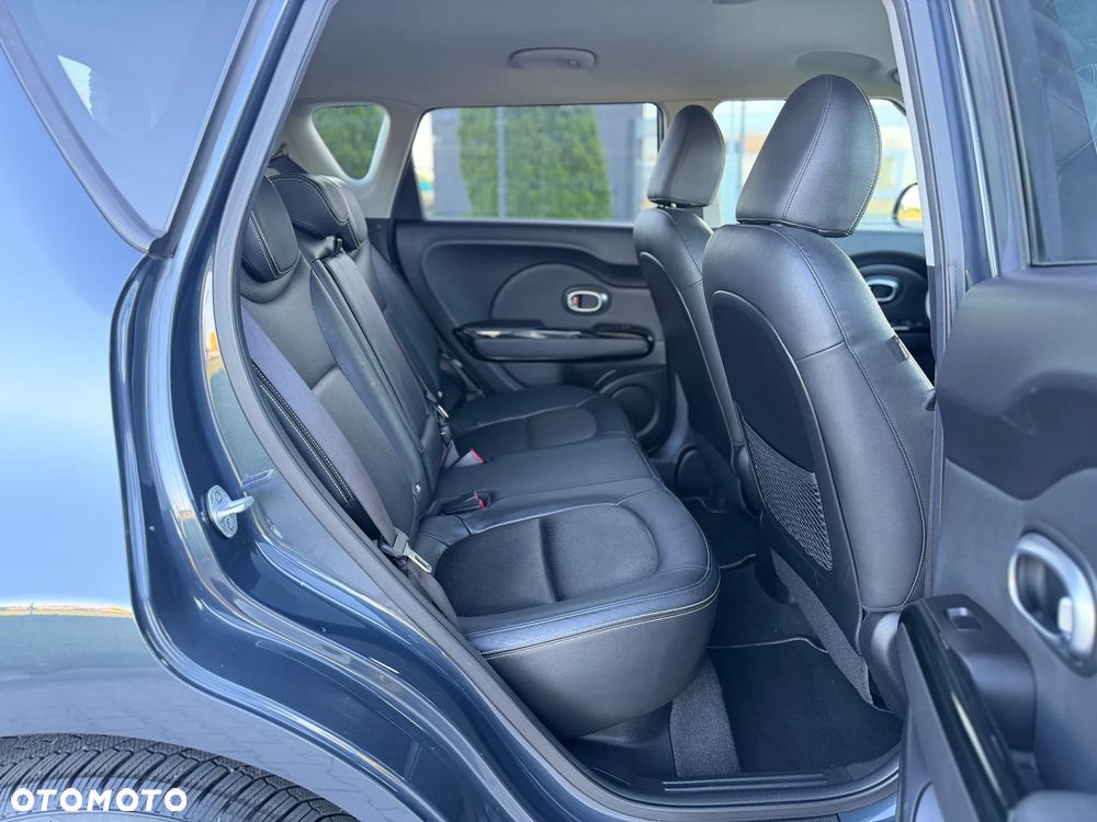 Kia Soul 1.6 CRDI Spirit - 30
