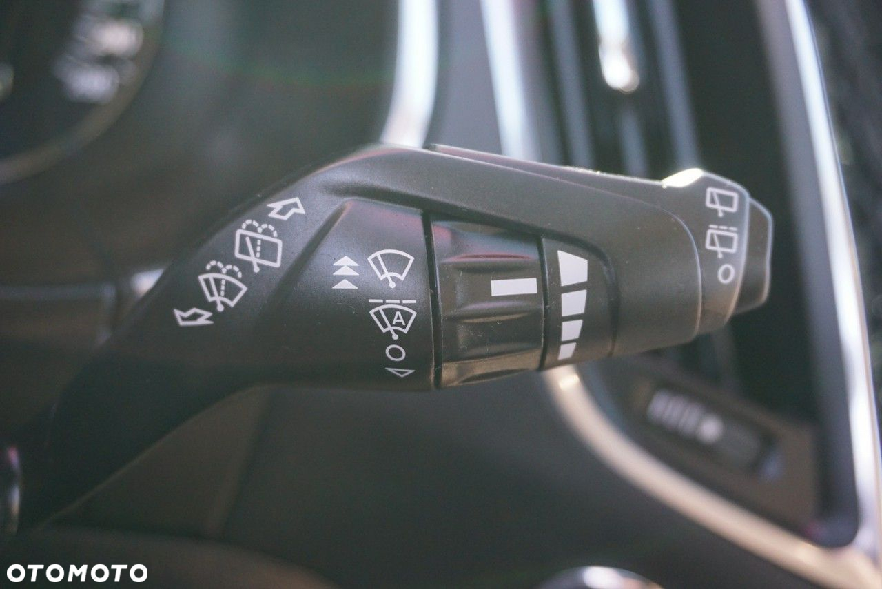 Ford S-Max - 24