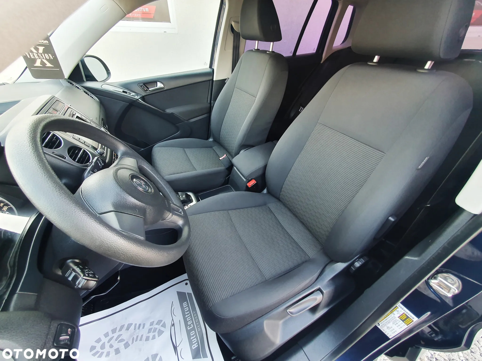 Volkswagen Tiguan - 9
