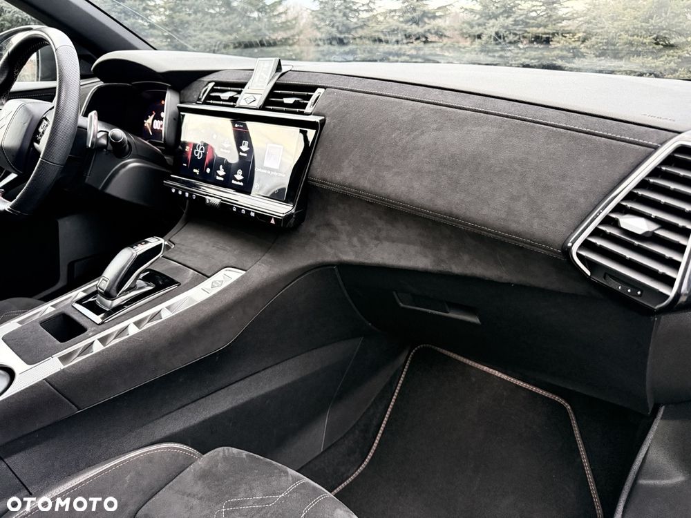 DS Automobiles DS 7 Crossback - 13