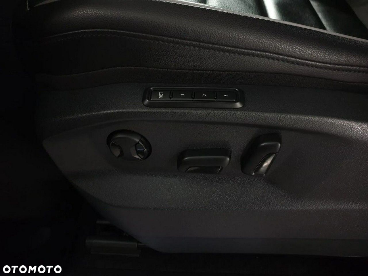 Volkswagen Tiguan 2.0 TDI BMT SCR Highline DSG - 32