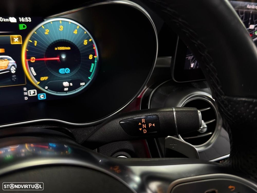 Mercedes-Benz GLC 300 de 4Matic - 32