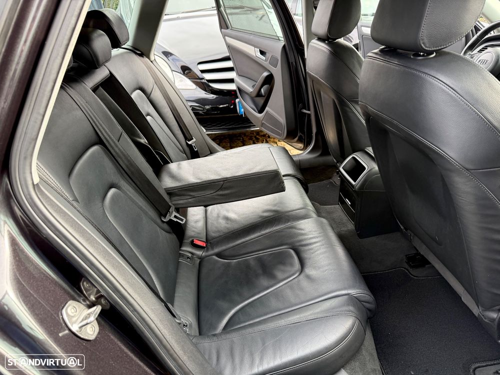 Audi A4 Avant 2.0 TDi S-line - 50