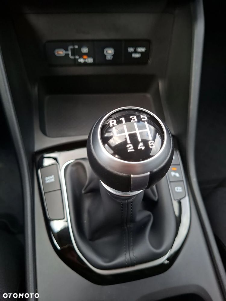 Hyundai Tucson 1.6 T-GDi Modern 2WD - 33