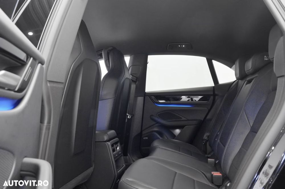 Porsche Macan 4 100 kWh - 11