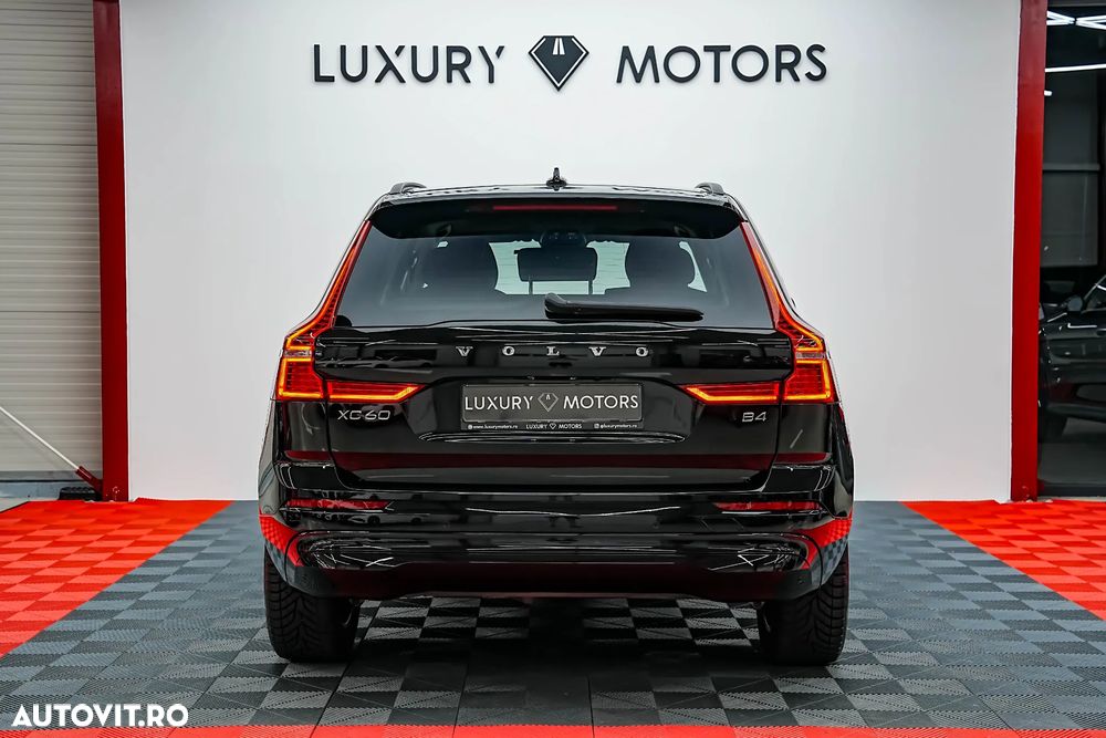 Volvo XC 60 B4 D Core - 9