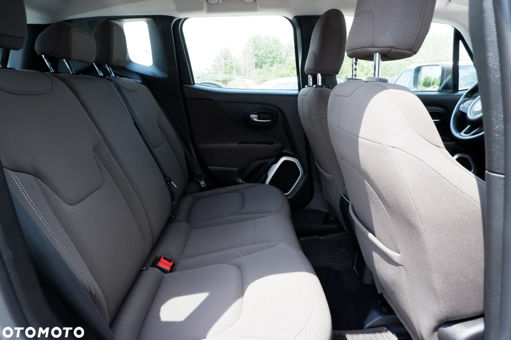 Jeep Renegade 2.0 MultiJet Longitude 4WD S&S - 11