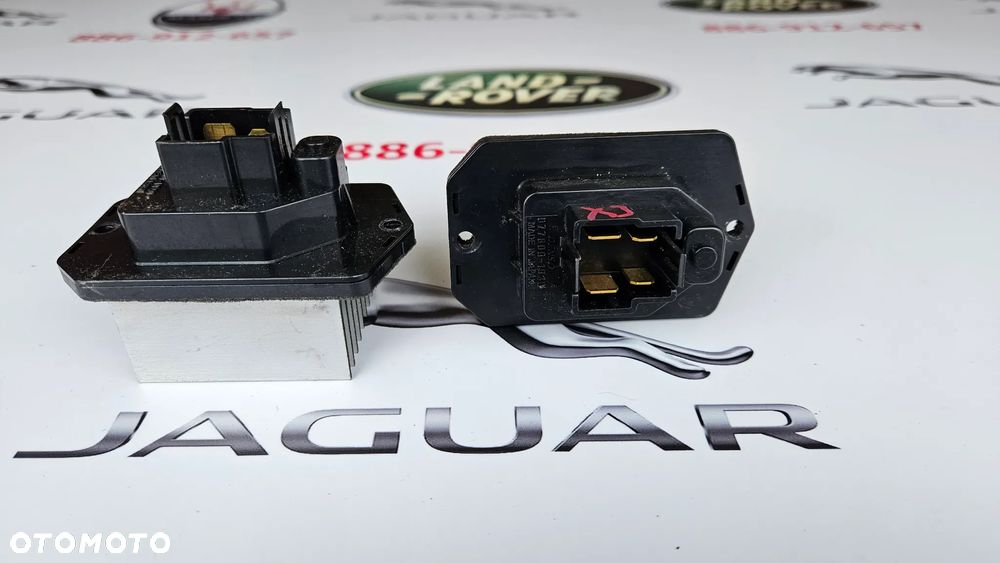 Jaguar XJ 351 Rezystor dmuchawy Opornik Opornica 077800-1020  DENSO - 2