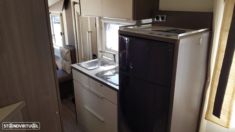 Burstner Viseo i 720 cama central - 16