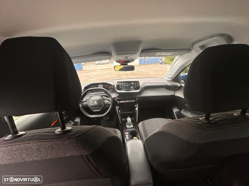 Peugeot e-208 Allure - 40