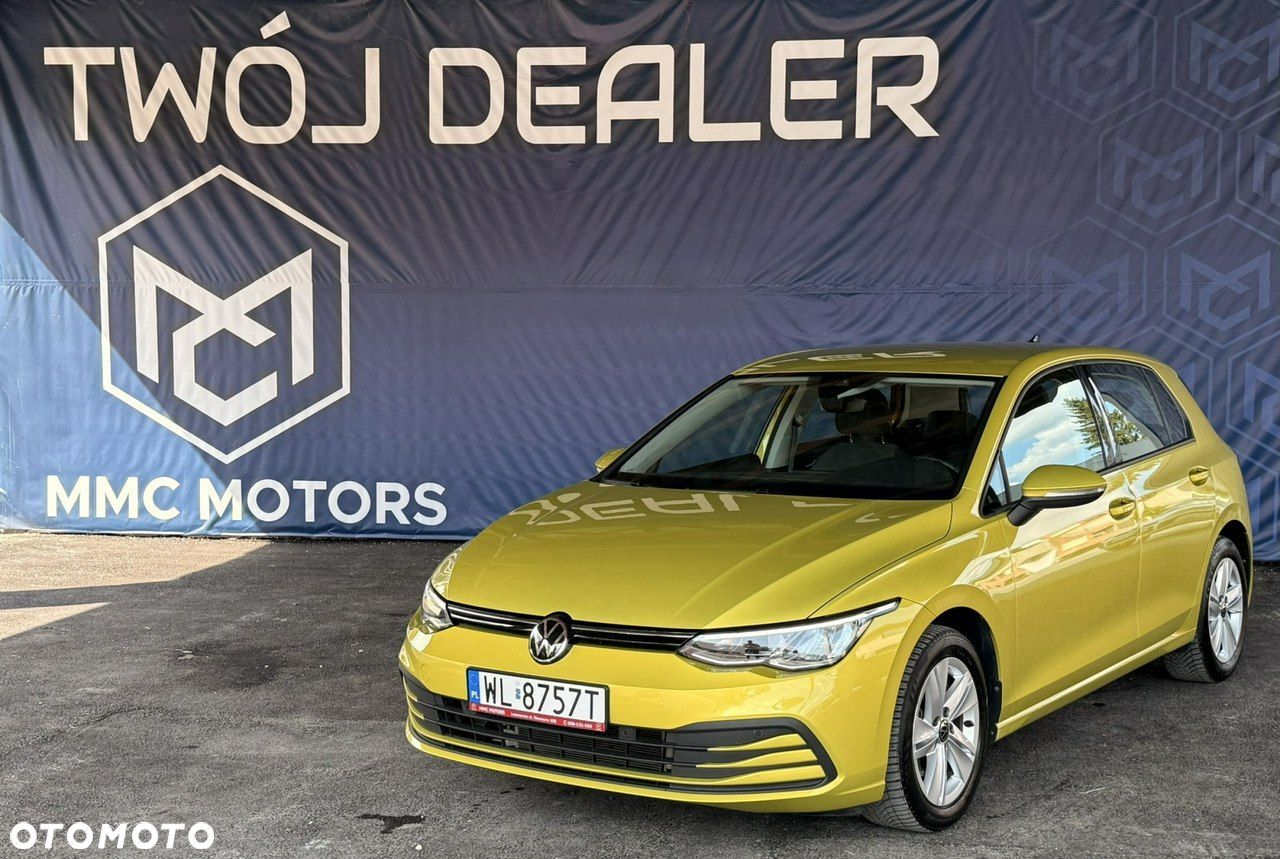 Volkswagen Golf VIII 1.0 TSI Life - 1