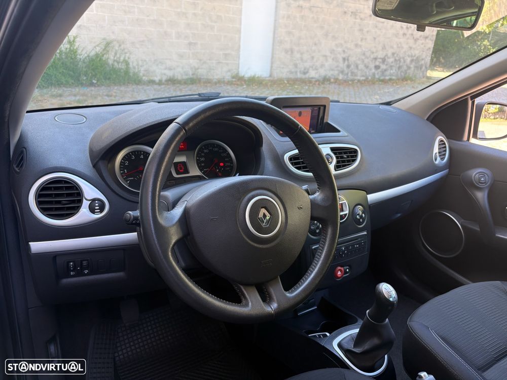 Renault Clio 1.2 16V Dynamique S - 6