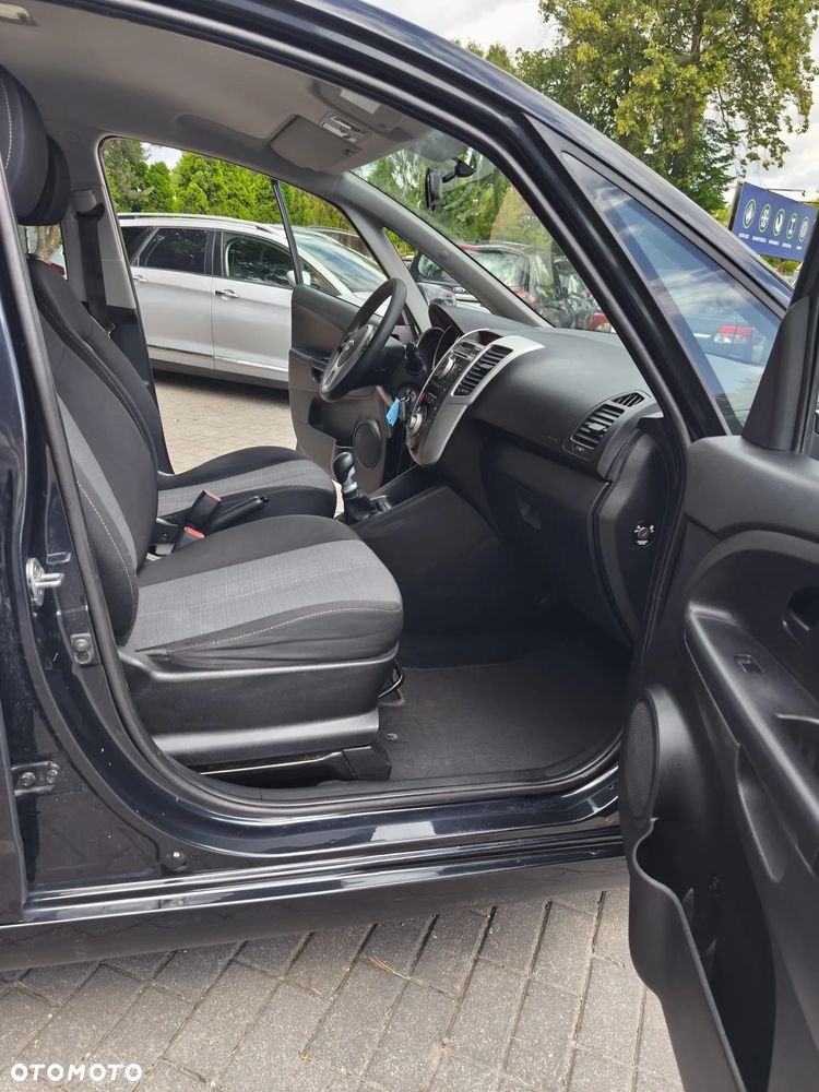 Kia Venga 1.4 CRDi 90 Spirit - 8