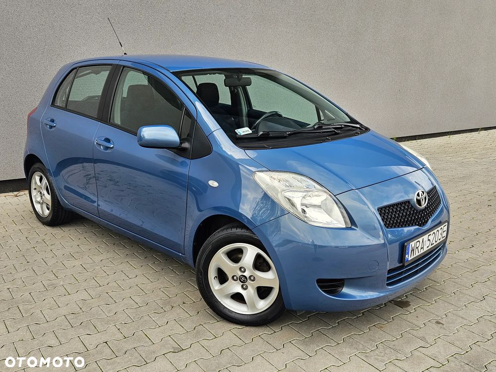 Toyota Yaris 1.3 VVT-i Luna - 11