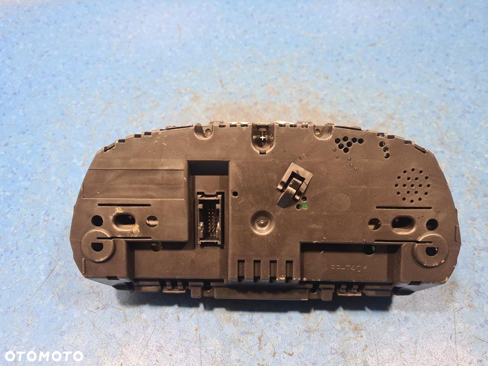BMW 116 LICZNIK 912258701 - 6