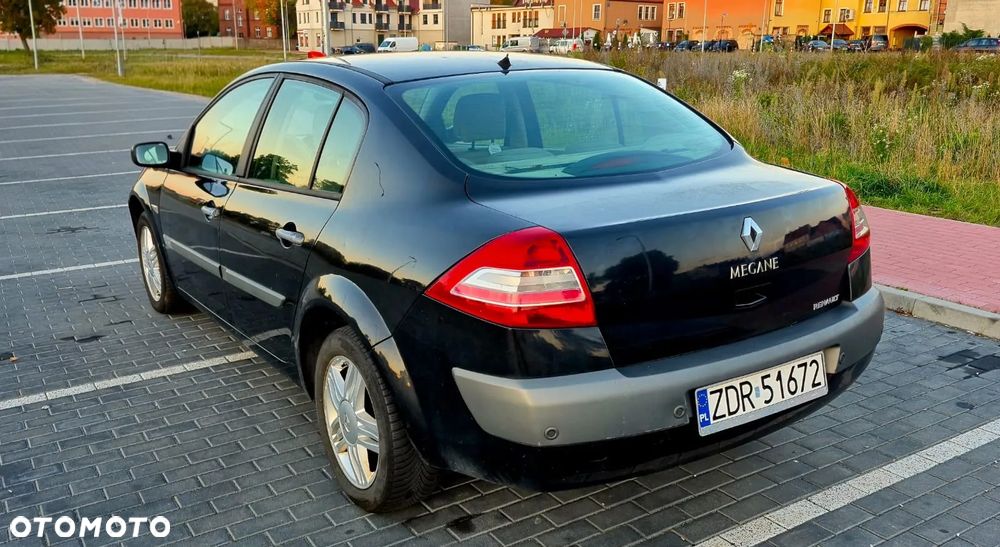 Renault Megane 1.5 dCi Dynamique - 4