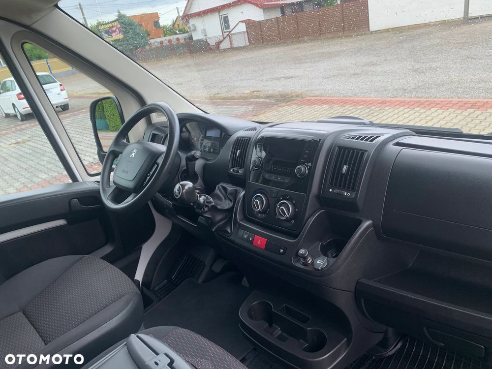Peugeot BOXER 2,2hdi -165KM L3H2 - 19