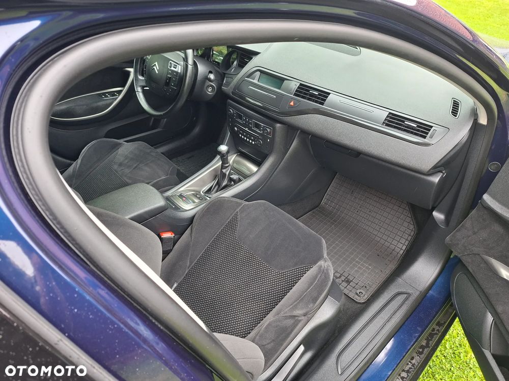 Citroën C5 2.0i 16V Dynamique - 9