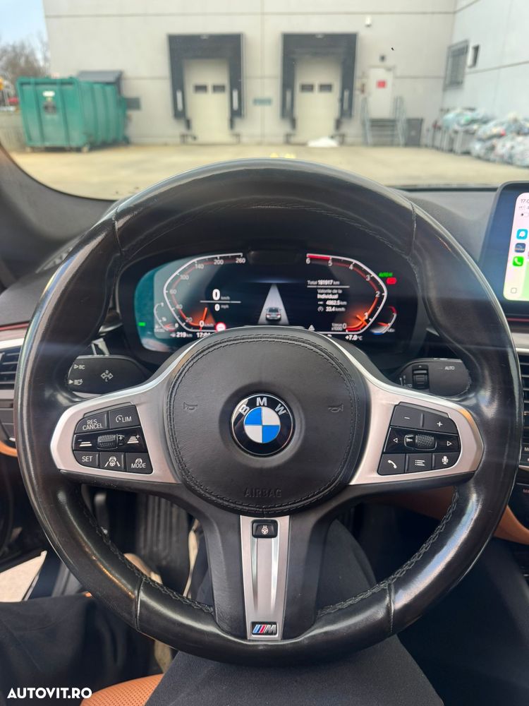 BMW Seria 5 520d Aut. Sport Line - 9