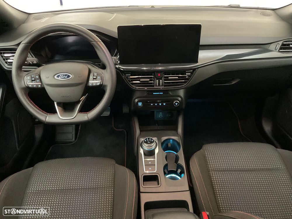Ford Focus SW 1.5 TDCi EcoBlue ST-Line X Aut. - 17