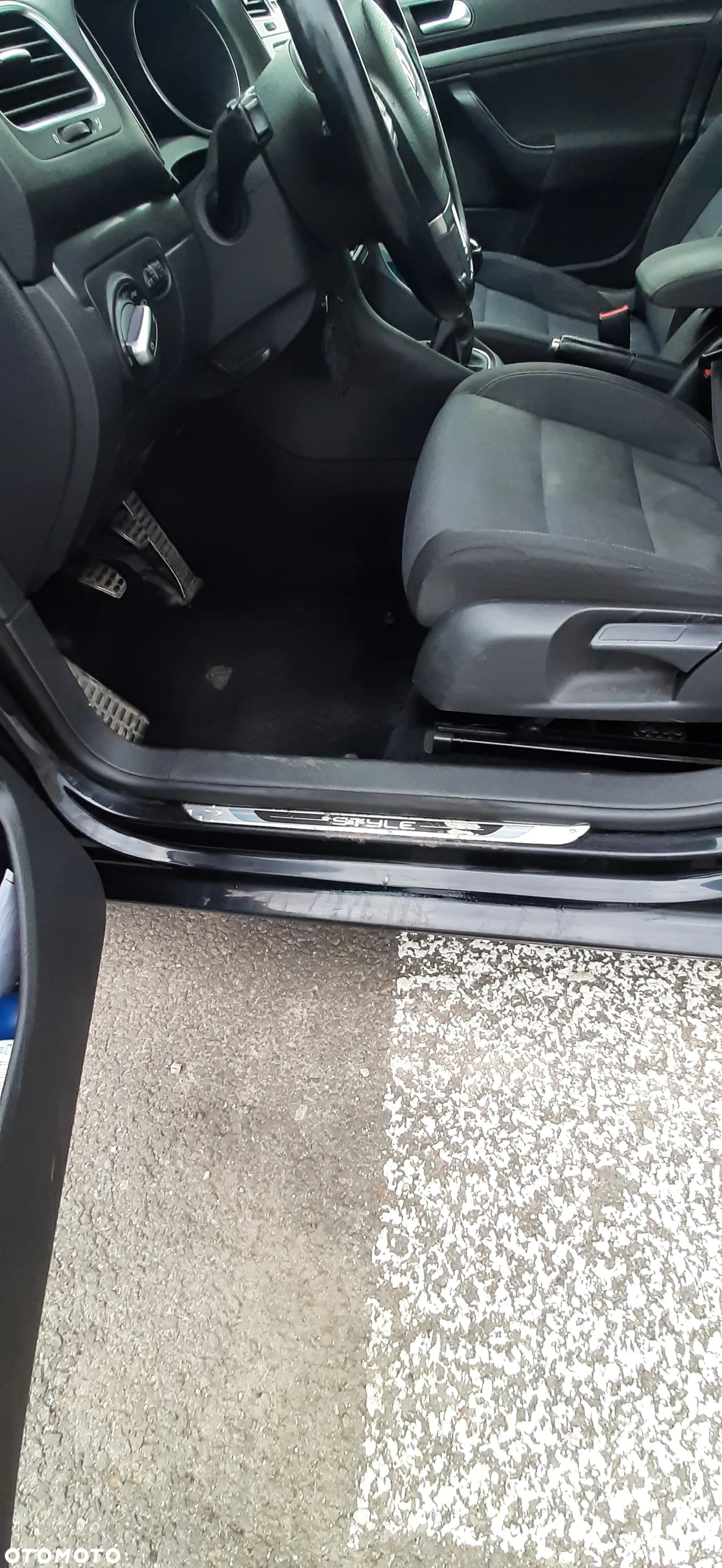 Volkswagen Golf VI 1.6 TDI 4Mot Comfortline - 8