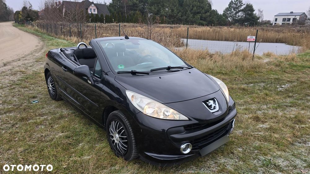 Peugeot 207 - 1