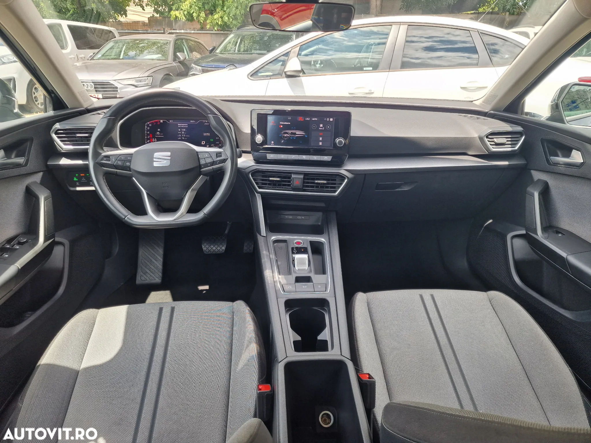 Seat Leon ST 1.0 ETSI mHEV DSG7 Style - 10