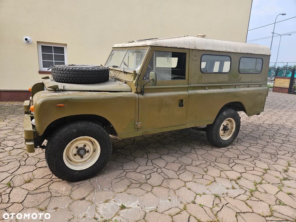Land Rover Inny - 1