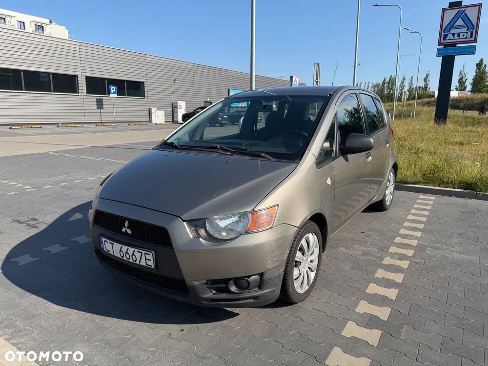 Mitsubishi Colt 1.3 Invite - 1