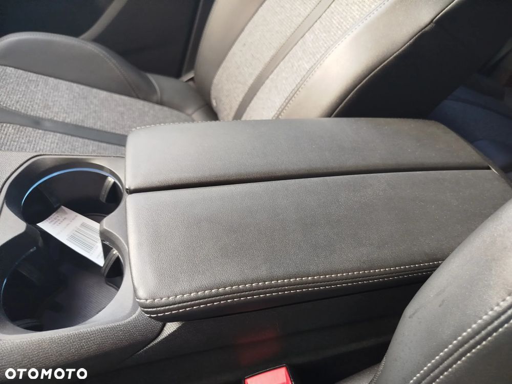 Peugeot 3008 BlueHDi 130 Stop & Start EAT8 Allure Business-Paket - 35