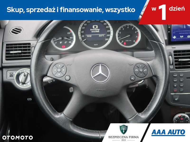 Mercedes-Benz Klasa C - 17